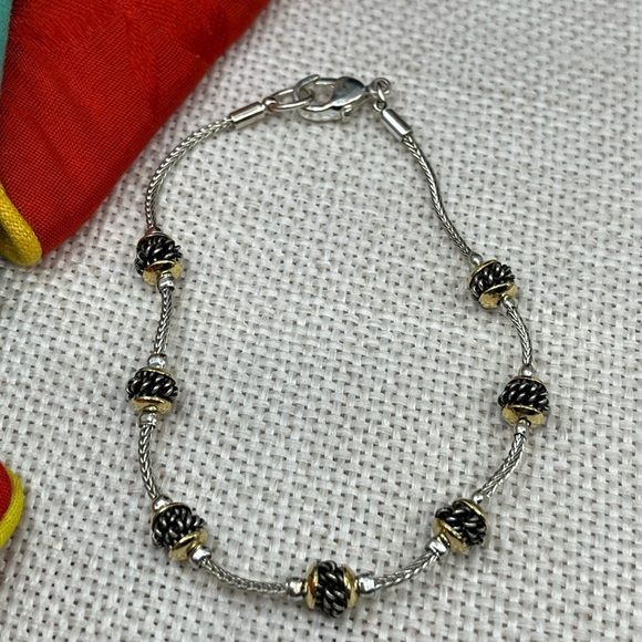 Vintage Two-Tone Beaded Bracelet, 7.5" Rope Chain, Elegant Estate Jewelry - Picture 7 of 15